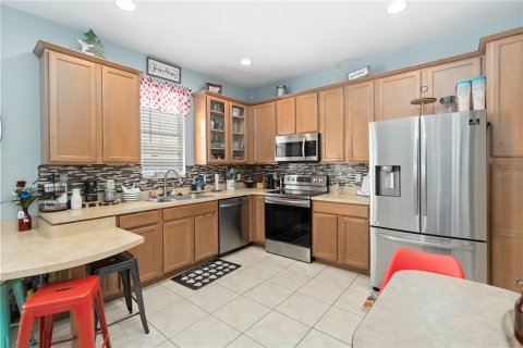 Townhouse in Orlando, Florida 3 bedrooms, 141.21 sq.m. № 1828136 - photo 14