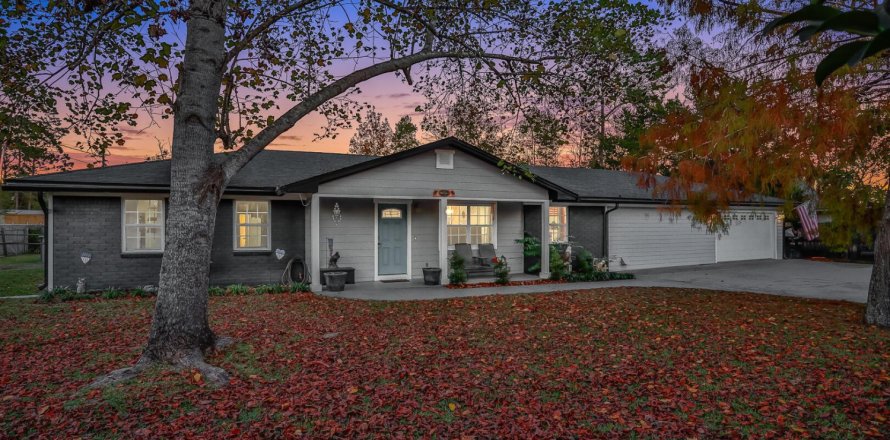 Casa en Green Cove Springs, Florida 3 dormitorios, 182.09 m2 № 875736