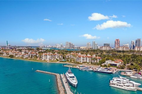 Copropriété à louer à Miami, Floride: 2 chambres, 132.76 m2 № 2077328 - photo 2