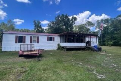 House in Hastings, Florida 3 bedrooms, 112.97 sq.m. № 767166 - photo 1