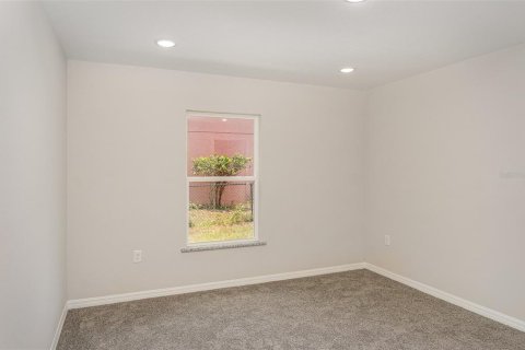 Immobilier commercial à vendre à Winter Haven, Floride: 4 chambres, 260.5 m2 № 1903820 - photo 17