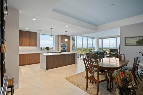 Condominio en alquiler en Saint Petersburg, Florida, 2 dormitorios, 189.24 m2 № 1514515 - foto 13