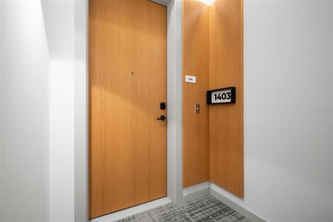 Condominio en alquiler en Saint Petersburg, Florida, 2 dormitorios, 189.24 m2 № 1514515 - foto 2