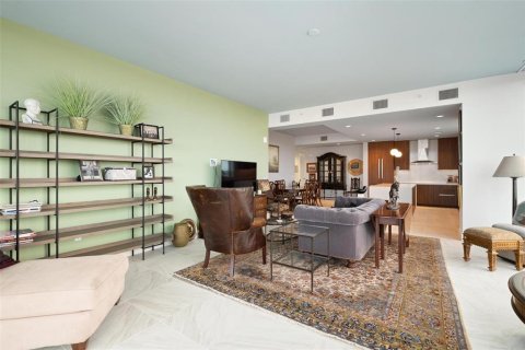 Condominio en alquiler en Saint Petersburg, Florida, 2 dormitorios, 189.24 m2 № 1514515 - foto 12