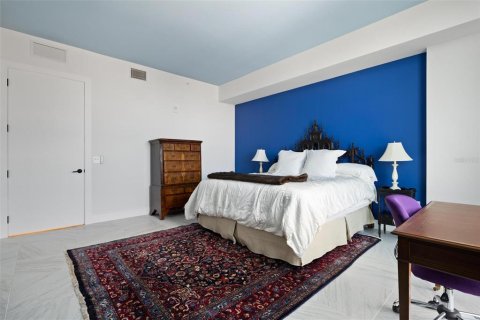 Condominio en alquiler en Saint Petersburg, Florida, 2 dormitorios, 189.24 m2 № 1514515 - foto 26