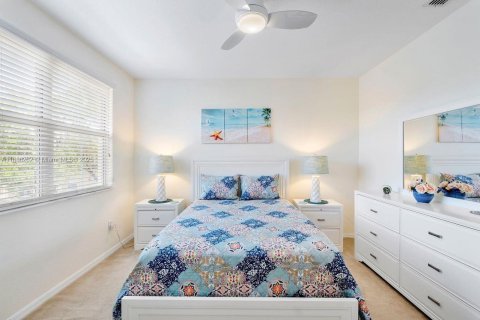 Touwnhouse à vendre à Tamarac, Floride: 3 chambres, 142.7 m2 № 2016157 - photo 17