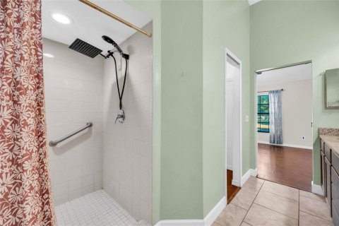 House in Winter Springs, Florida 3 bedrooms, 135.92 sq.m. № 2393514 - photo 21