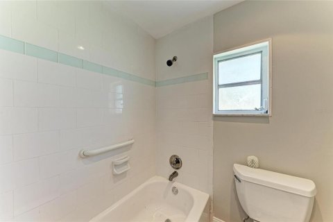Casa en venta en Englewood, Florida, 3 dormitorios, 195.56 m2 № 1907182 - foto 19
