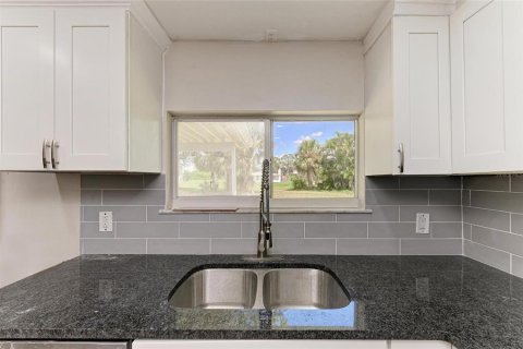 Casa en venta en Englewood, Florida, 3 dormitorios, 195.56 m2 № 1907182 - foto 8