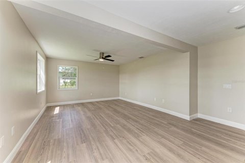 Casa en venta en Englewood, Florida, 3 dormitorios, 195.56 m2 № 1907182 - foto 15