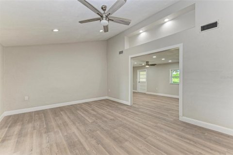 Casa en venta en Englewood, Florida, 3 dormitorios, 195.56 m2 № 1907182 - foto 10