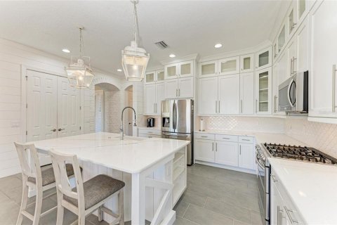 Купить виллу или дом в Брейдентон, Флорида 7 комнат, 319.68м2, № 1744793 - фото 22