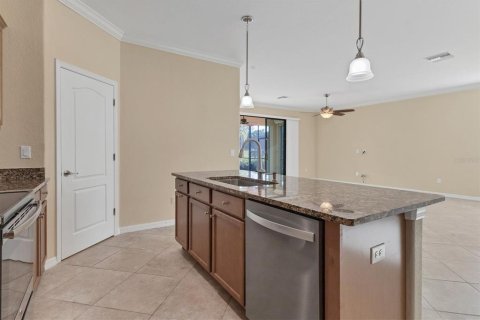Casa en venta en Bradenton, Florida, 4 dormitorios, 186.36 m2 № 1772191 - foto 10