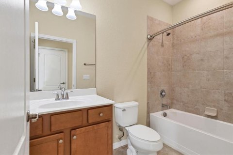 Casa en venta en Bradenton, Florida, 4 dormitorios, 186.36 m2 № 1772191 - foto 23