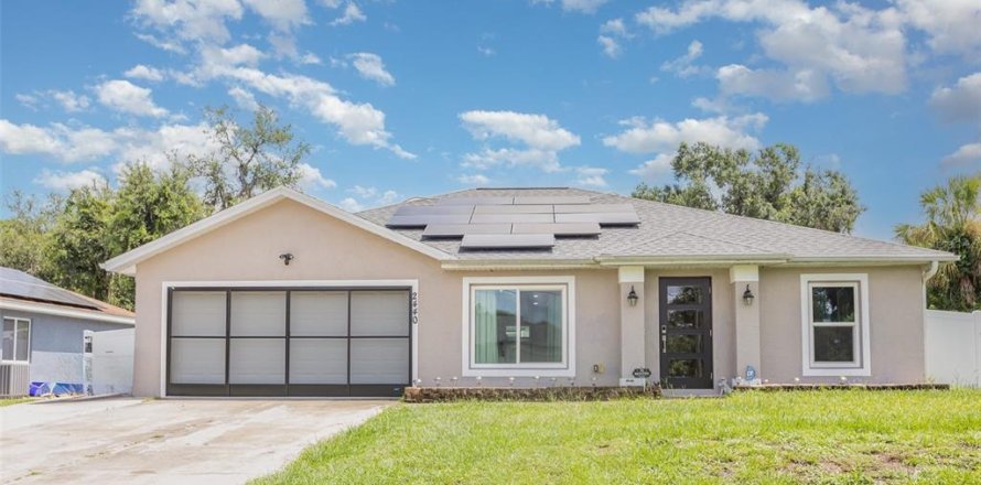 House in North Port, Florida 3 bedrooms, 144.37 sq.m. № 1833315