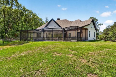 House in Dade City, Florida 4 bedrooms, 294.69 sq.m. № 2148830 - photo 9