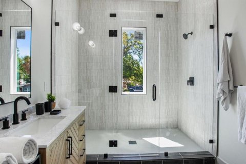 Купить таунхаус в Тампа, Флорида 3 комнаты, 219.71м2, № 2149805 - фото 10