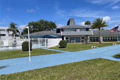 Купить кондоминиум в Холливуд, Флорида 1 спальня, 67.54м2, № 2062899 - фото 16