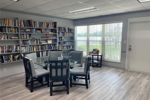 Купить кондоминиум в Холливуд, Флорида 1 спальня, 67.54м2, № 2062899 - фото 14