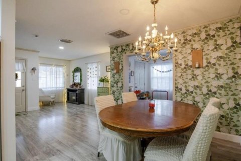 House in Lakeland, Florida 4 bedrooms, 202.71 sq.m. № 2231177 - photo 19