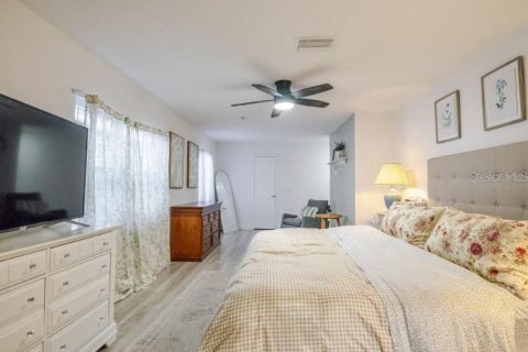 House in Lakeland, Florida 4 bedrooms, 202.71 sq.m. № 2231177 - photo 22