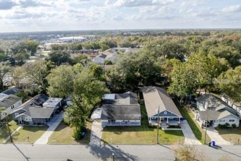 House in Lakeland, Florida 4 bedrooms, 202.71 sq.m. № 2231177 - photo 3