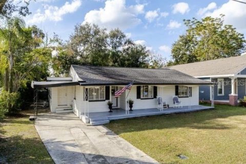 House in Lakeland, Florida 4 bedrooms, 202.71 sq.m. № 2231177
