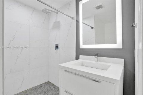 Townhouse in Miramar, Florida 3 bedrooms, 185.99 sq.m. № 2043067 - photo 12