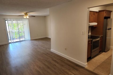 Copropriété à vendre à Altamonte Springs, Floride: 2 chambres, 98.94 m2 № 2092633 - photo 3