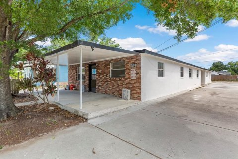 Appartement à Saint Petersburg, Floride 3 chambres, 92.9 m2 № 2095300
