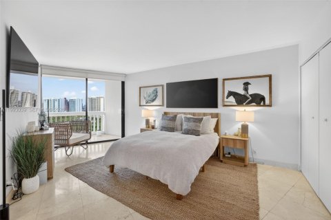 Copropriété à louer à Aventura, Floride: 2 chambres, 114.27 m2 № 2153741 - photo 29
