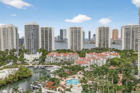 Copropriété à louer à Aventura, Floride: 2 chambres, 114.27 m2 № 2153741 - photo 20