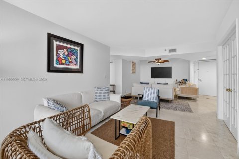 Copropriété à louer à Aventura, Floride: 2 chambres, 114.27 m2 № 2153741 - photo 6