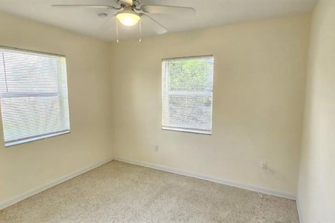 Casa en alquiler en Deltona, Florida, 2 dormitorios, 103.31 m2 № 1884037 - foto 4