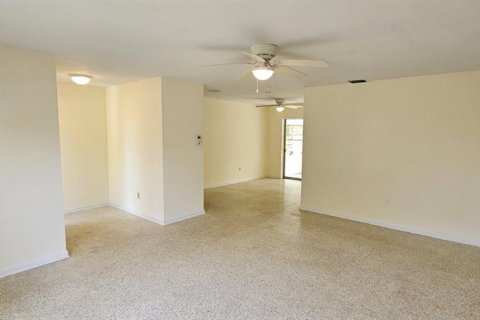 Casa en alquiler en Deltona, Florida, 2 dormitorios, 103.31 m2 № 1884037 - foto 16