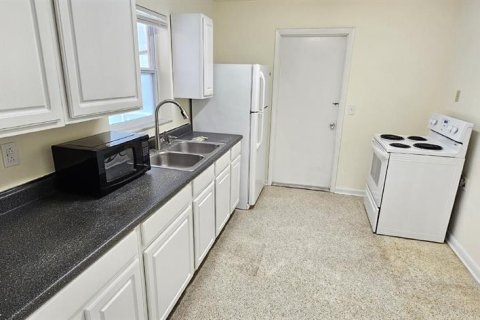 Casa en alquiler en Deltona, Florida, 2 dormitorios, 103.31 m2 № 1884037 - foto 2