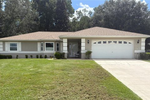 House in Ocala, Florida 3 bedrooms, 159.14 sq.m. № 1881389 - photo 1