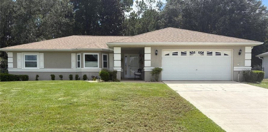 House in Ocala, Florida 3 bedrooms, 159.14 sq.m. № 1881389