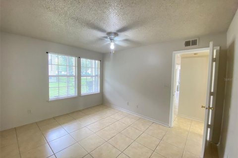 Condo in Orlando, Florida, 1 bedroom  № 1914970 - photo 15