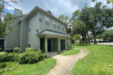 Condo in Orlando, Florida, 1 bedroom  № 1914970 - photo 2