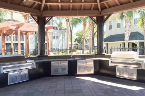 Condo in Orlando, Florida, 1 bedroom  № 1914970 - photo 25