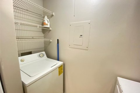 Condo in Orlando, Florida, 1 bedroom  № 1914970 - photo 20