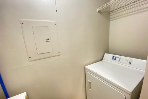 Condo in Orlando, Florida, 1 bedroom  № 1914970 - photo 21