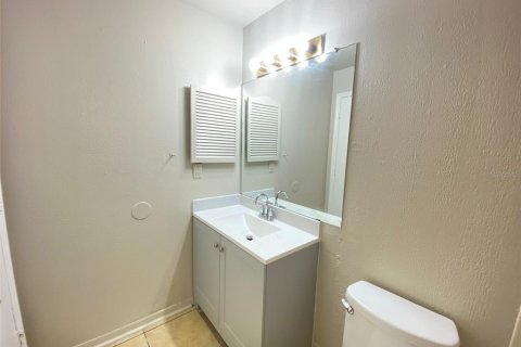 Condo in Orlando, Florida, 1 bedroom  № 1914970 - photo 18