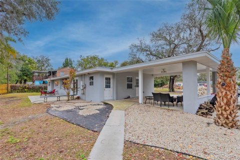 Casa en alquiler en Temple Terrace, Florida, 3 dormitorios, 167.78 m2 № 1720365 - foto 2
