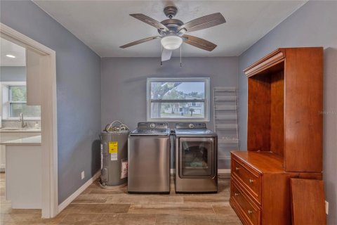 Casa en alquiler en Temple Terrace, Florida, 3 dormitorios, 167.78 m2 № 1720365 - foto 13