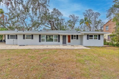 Casa en alquiler en Temple Terrace, Florida, 3 dormitorios, 167.78 m2 № 1720365 - foto 1