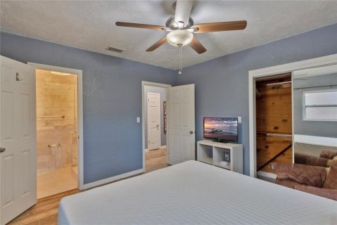 Casa en alquiler en Temple Terrace, Florida, 3 dormitorios, 167.78 m2 № 1720365 - foto 14