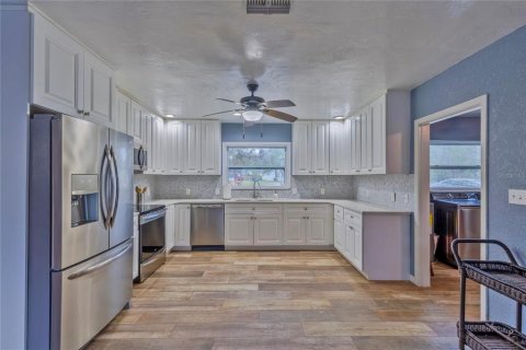 Casa en alquiler en Temple Terrace, Florida, 3 dormitorios, 167.78 m2 № 1720365 - foto 12