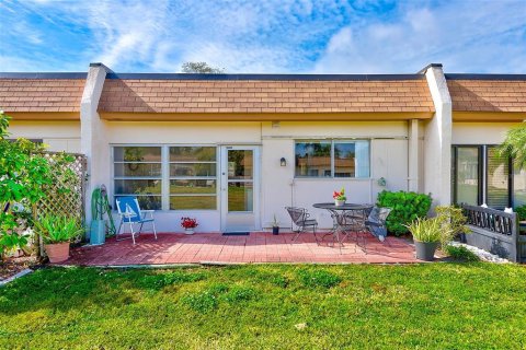 Casa en venta en Clearwater, Florida, 2 dormitorios, 82.31 m2 № 1378463 - foto 20